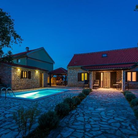 Rural House Gluic Villa Bogatić Екстериор снимка