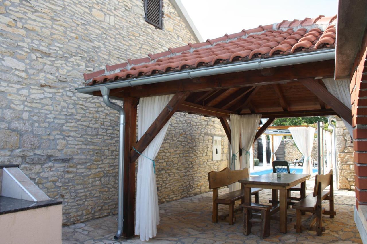 Rural House Gluic Villa Bogatić Екстериор снимка