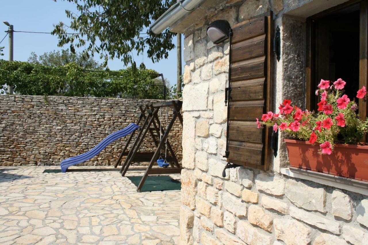 Rural House Gluic Villa Bogatić Екстериор снимка