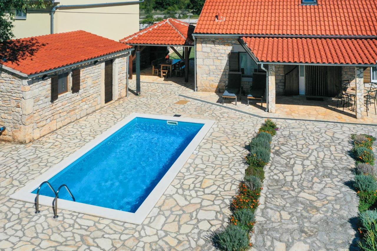 Rural House Gluic Villa Bogatić Екстериор снимка