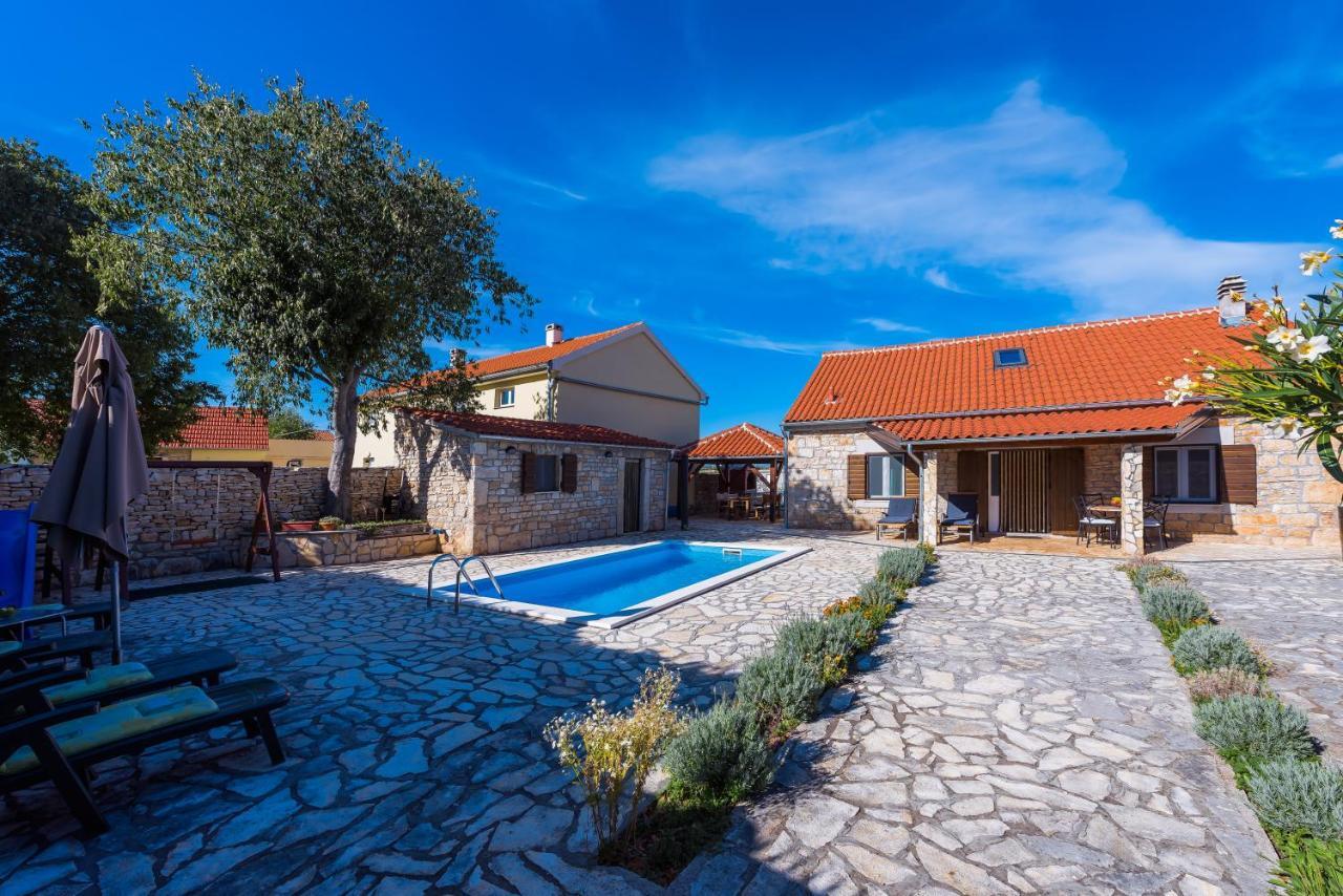 Rural House Gluic Villa Bogatić Екстериор снимка