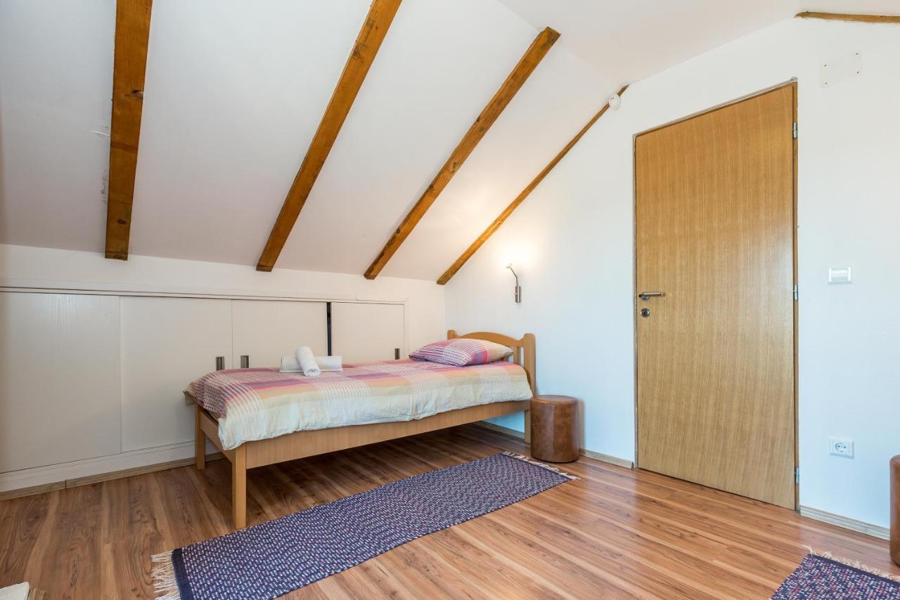 Rural House Gluic Villa Bogatić Екстериор снимка