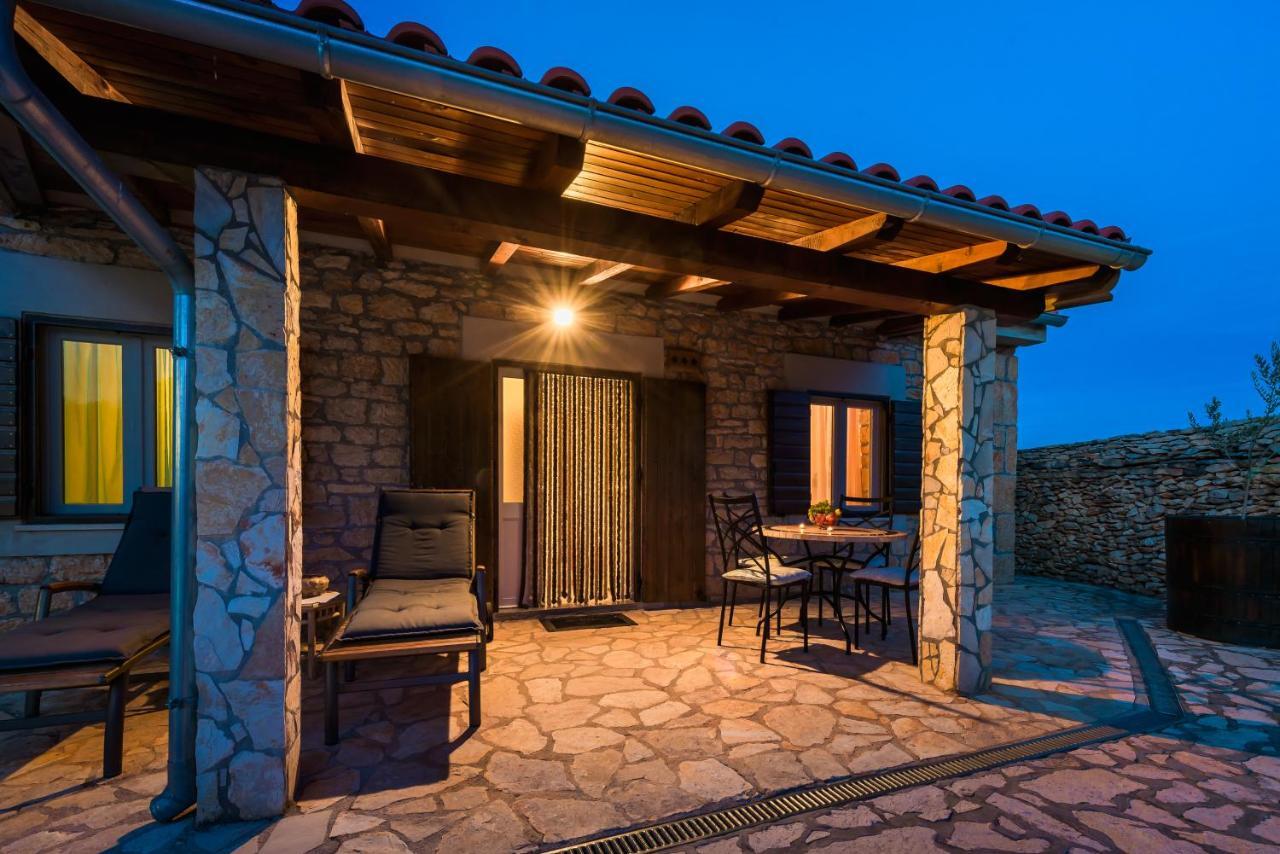 Rural House Gluic Villa Bogatić Екстериор снимка