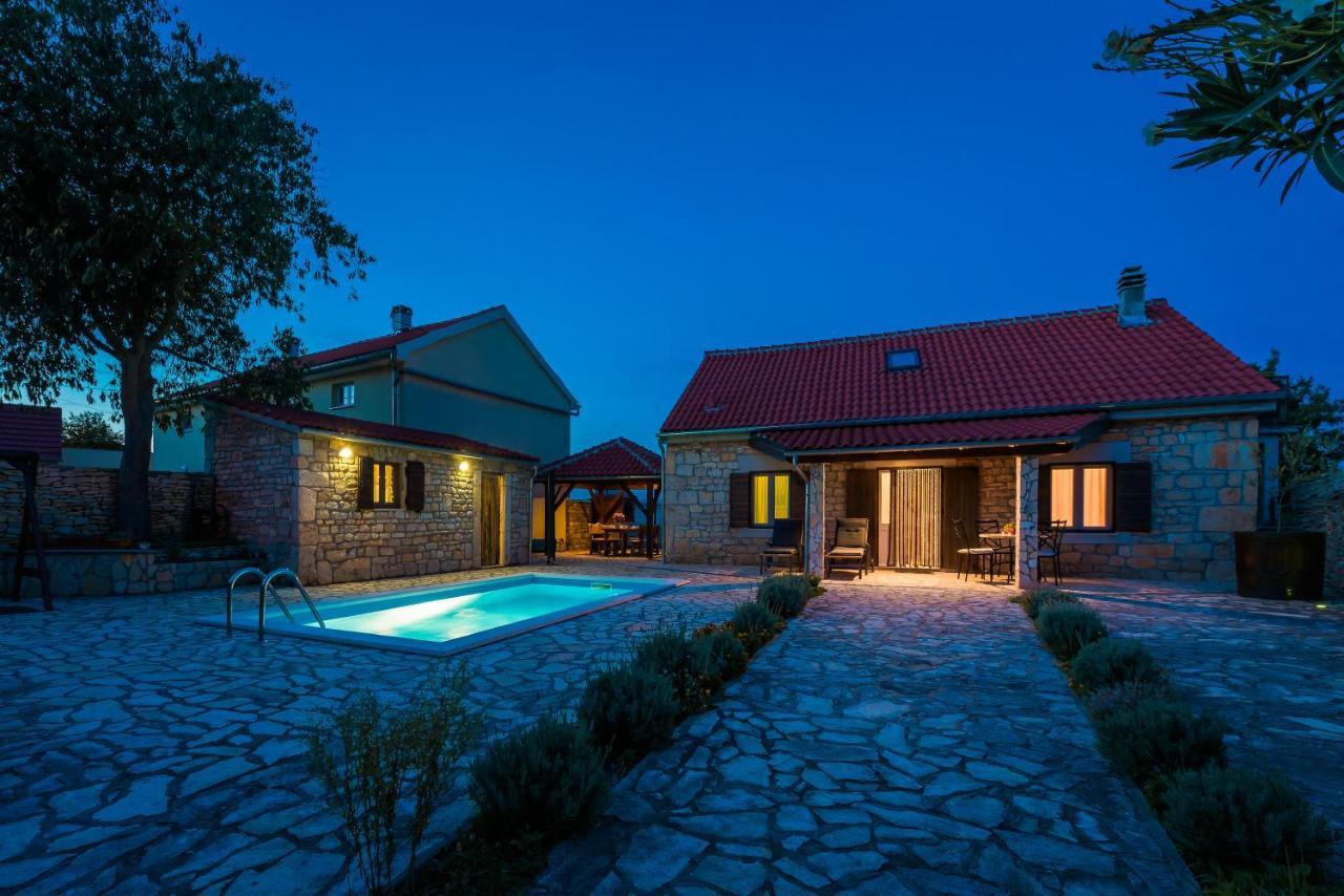 Rural House Gluic Villa Bogatić Екстериор снимка