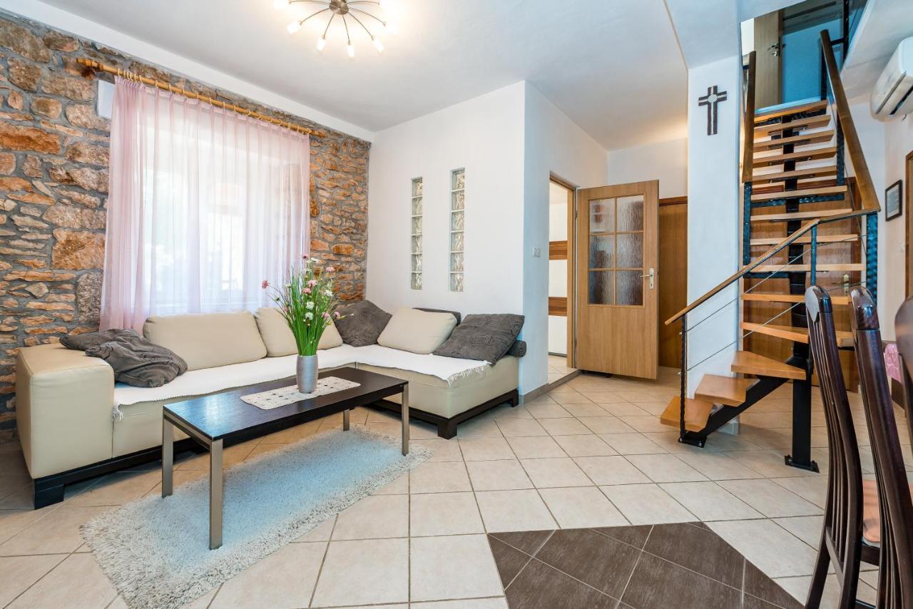 Rural House Gluic Villa Bogatić Екстериор снимка