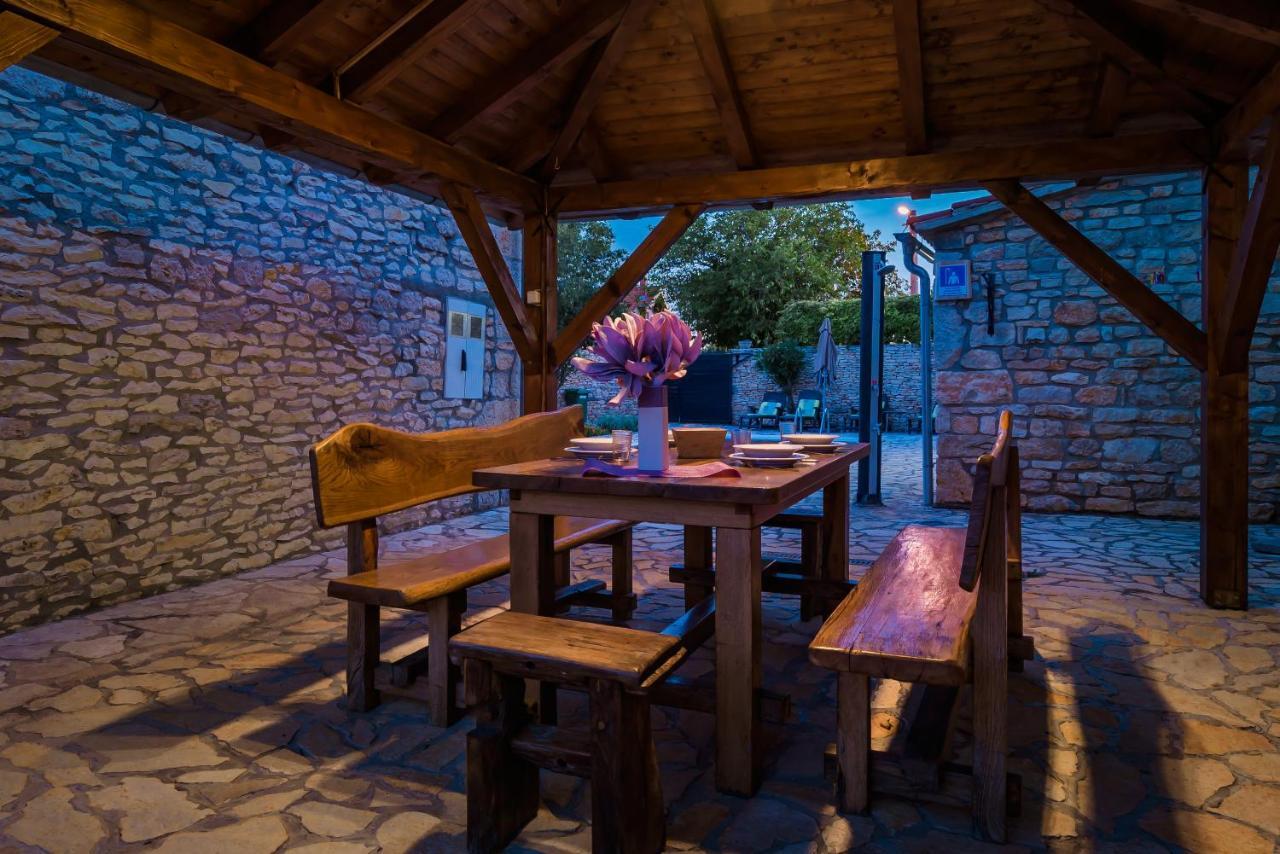 Rural House Gluic Villa Bogatić Екстериор снимка