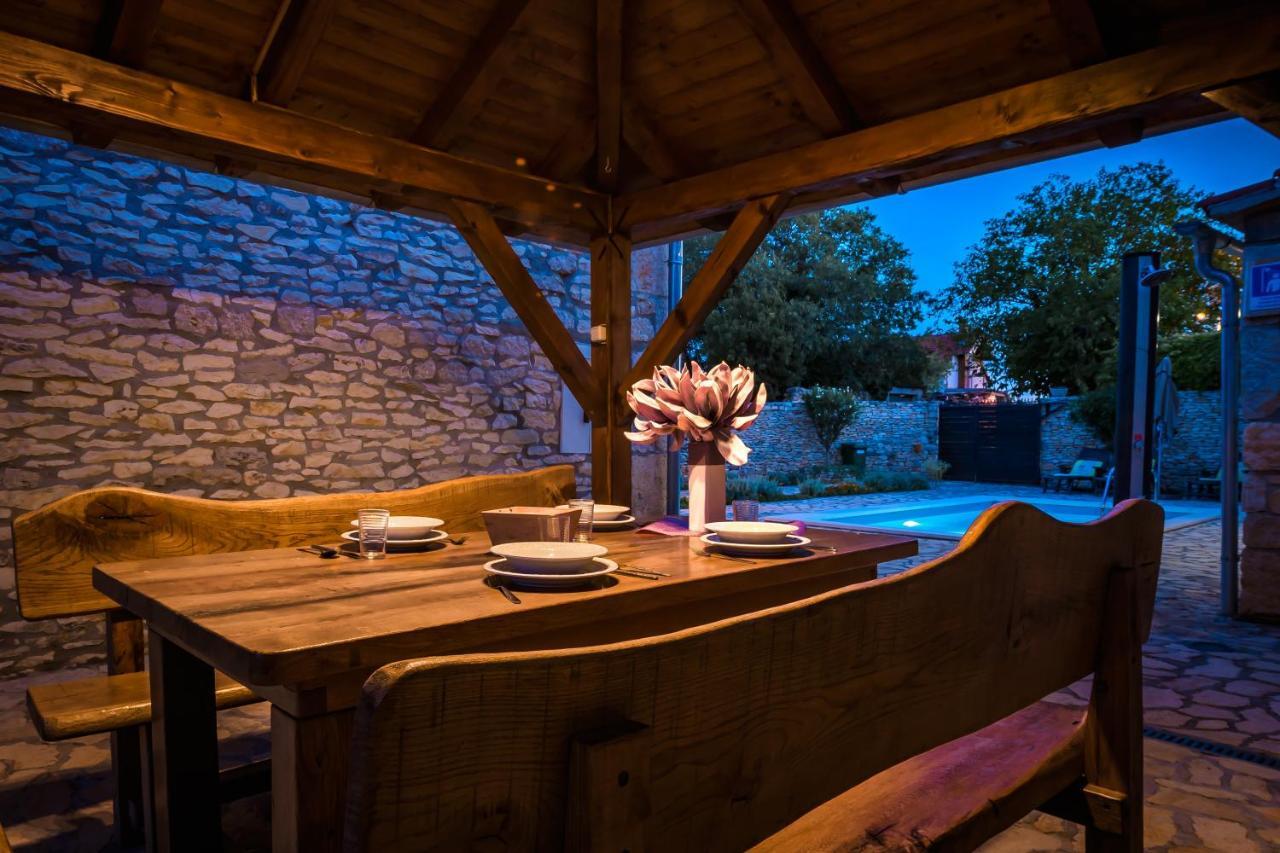 Rural House Gluic Villa Bogatić Екстериор снимка